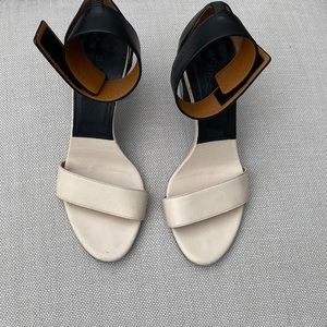 Chloe sandals size 37.5